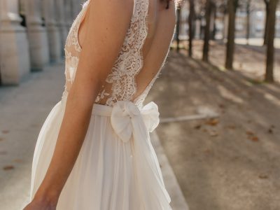 Wedding dresses Bohème Rock for modern brides ! Dress Anais http://www.bohemerock.com/